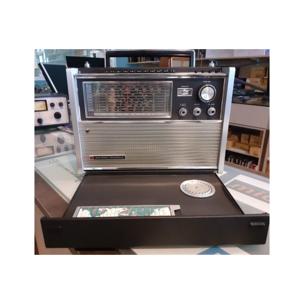 PANASONIC RF-5000 AM/FM/SSB RÉCEPTEUR ONDES COURTES 11 BANDES NOS POUR COLLECTEURS, INTROUVABLE DANS CES CONDITIONS !