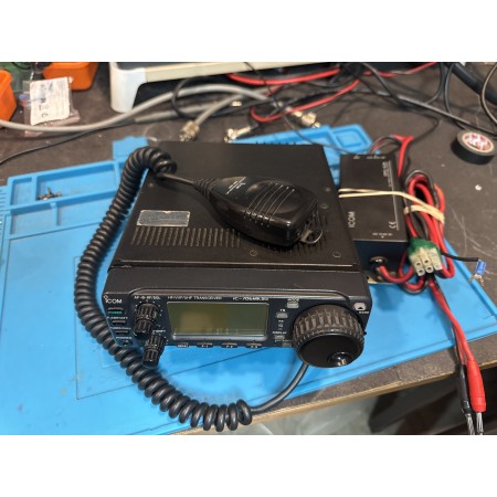 Icom IC-706MKIIG USED - HF/50/144/430 MHz Transceiver in excellent condition