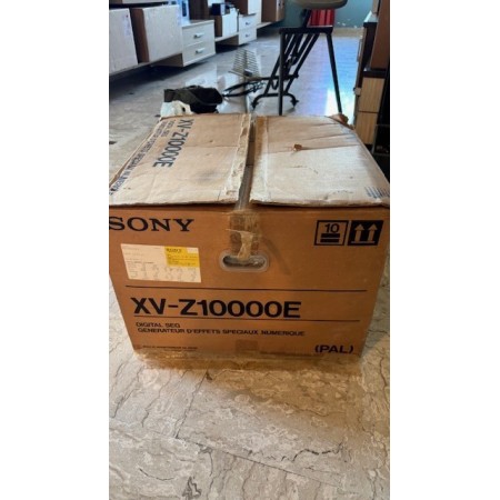 Sony XV-Z10000E Mixer video con effetti speciali - USATO
