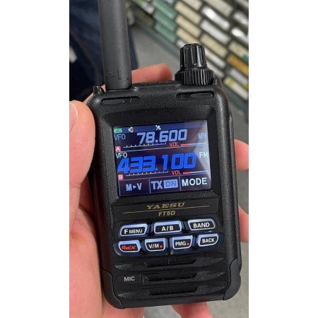 YAESU FT-3D - nouveau RTX couleur numérique C4FM double bande